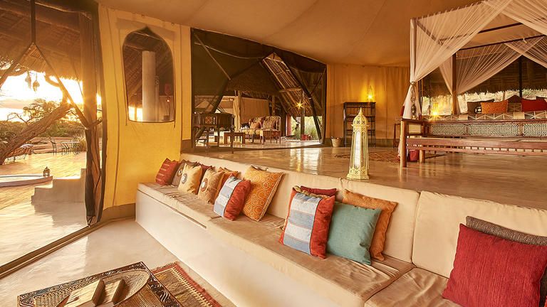 Sasaab Riverside Family Suite