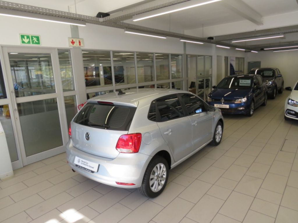 Used car gallery