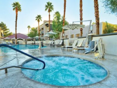 2BR Las Vegas Resort Suite