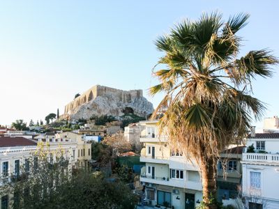 Acropolis Veranda Residence