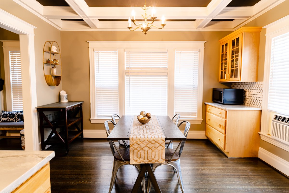 Beautifully Restored 3 bedroom on Park Avenue