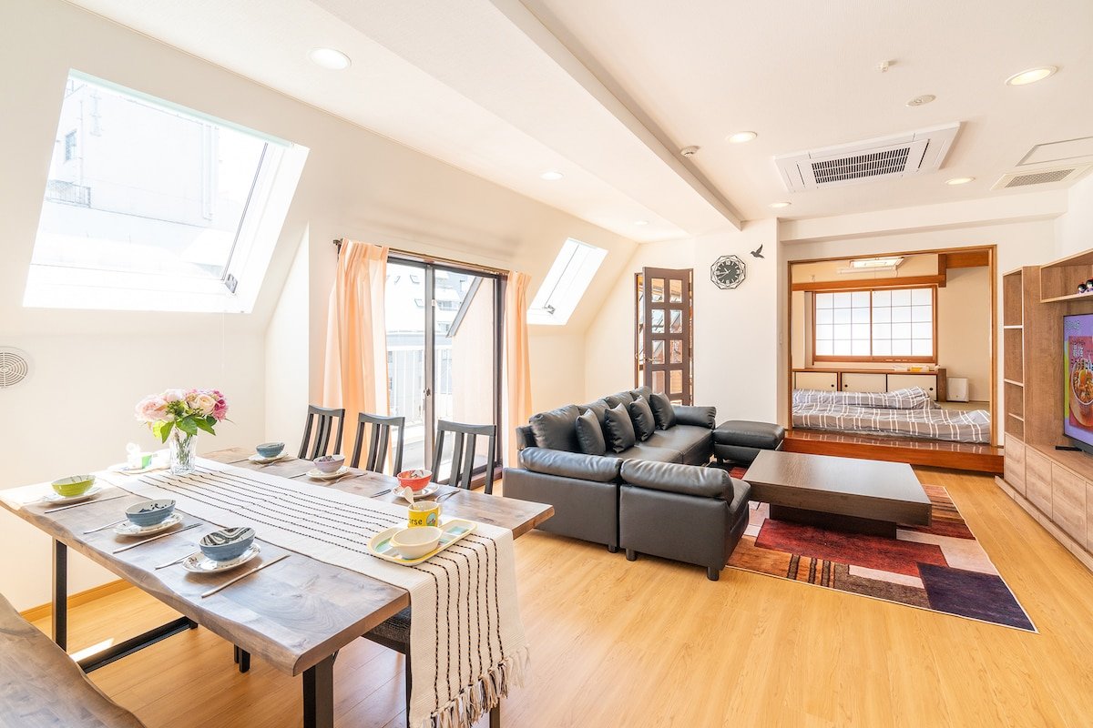 3-min walk from station! 143㎡ duplex luxury house! gallery image 2