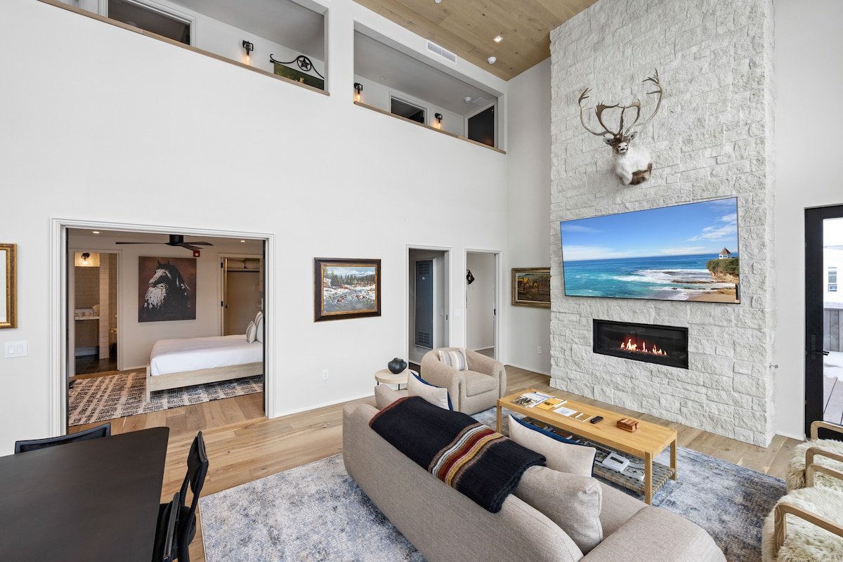 Festive Getaway | Hot Tub + Fireplace Views gallery image 3