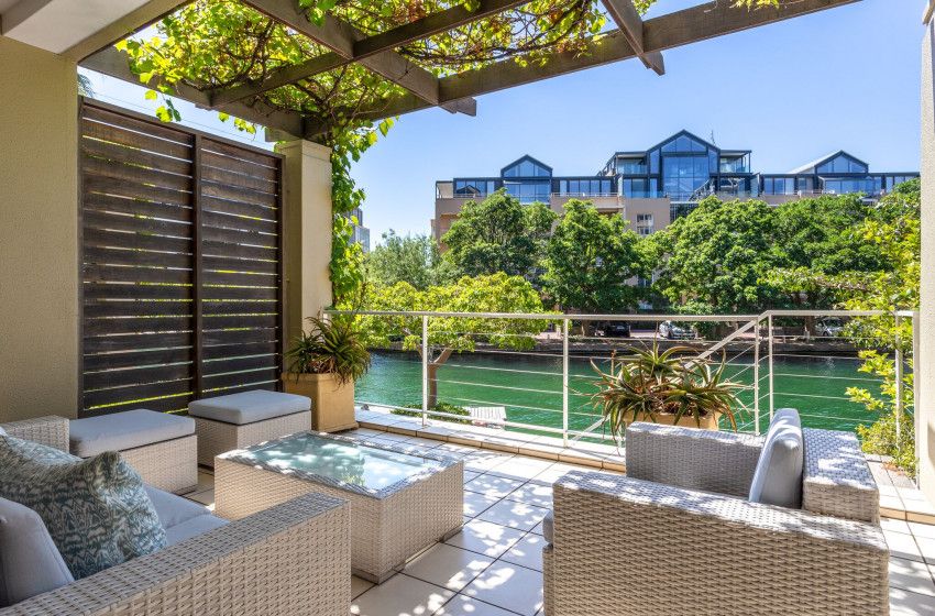 Photo 1 of Ellesmere 001 accommodation in V&A Waterfront, Cape Town with 3 bedrooms and 2 bathrooms