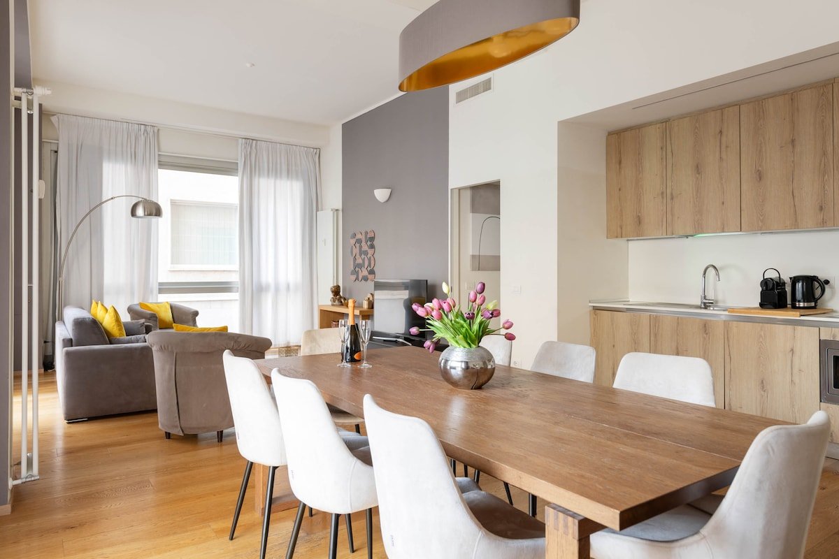 Wonderful apartment a few steps from Duomo gallery image 4