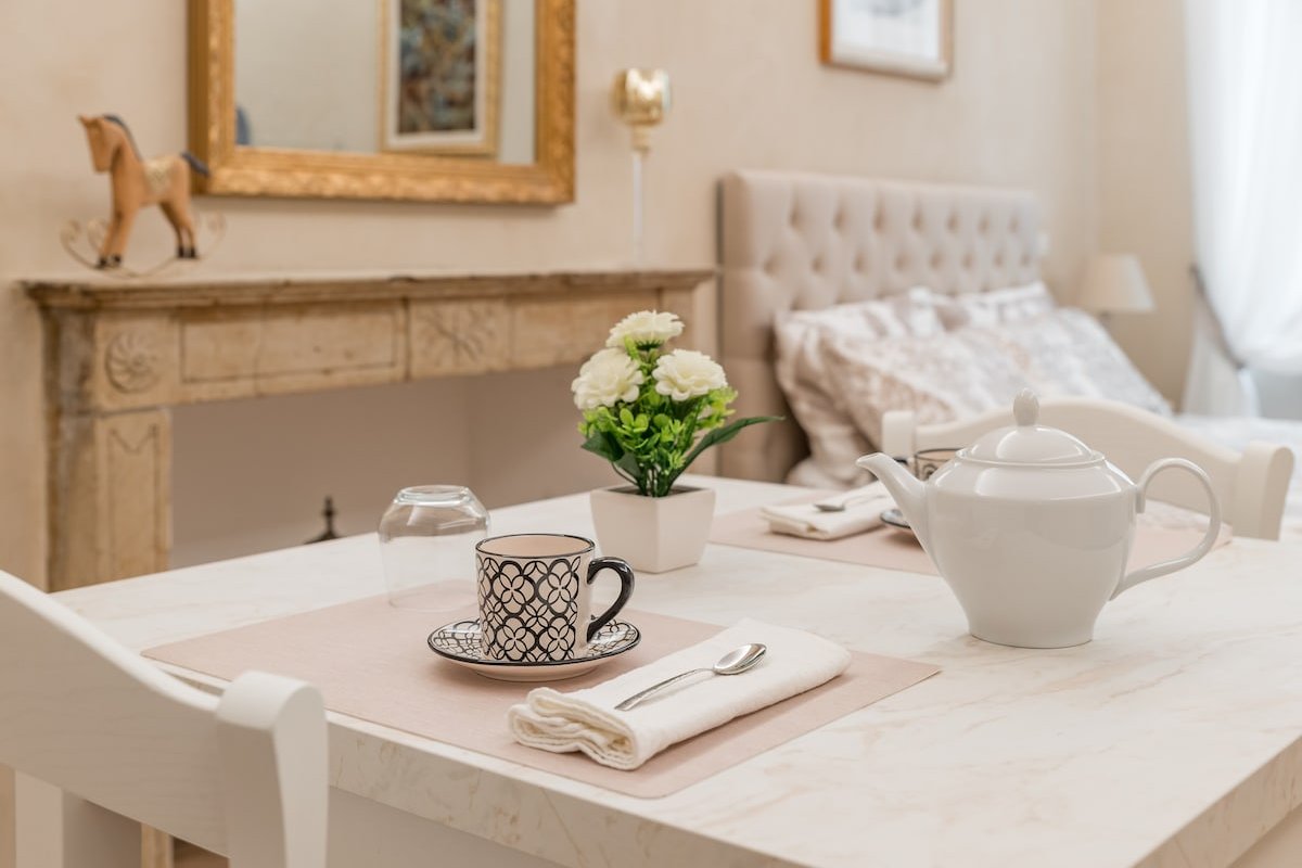 Classic Chic – Città Alta gallery image 3