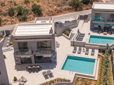 Luxury Villa Aqua With 2 Private Pools