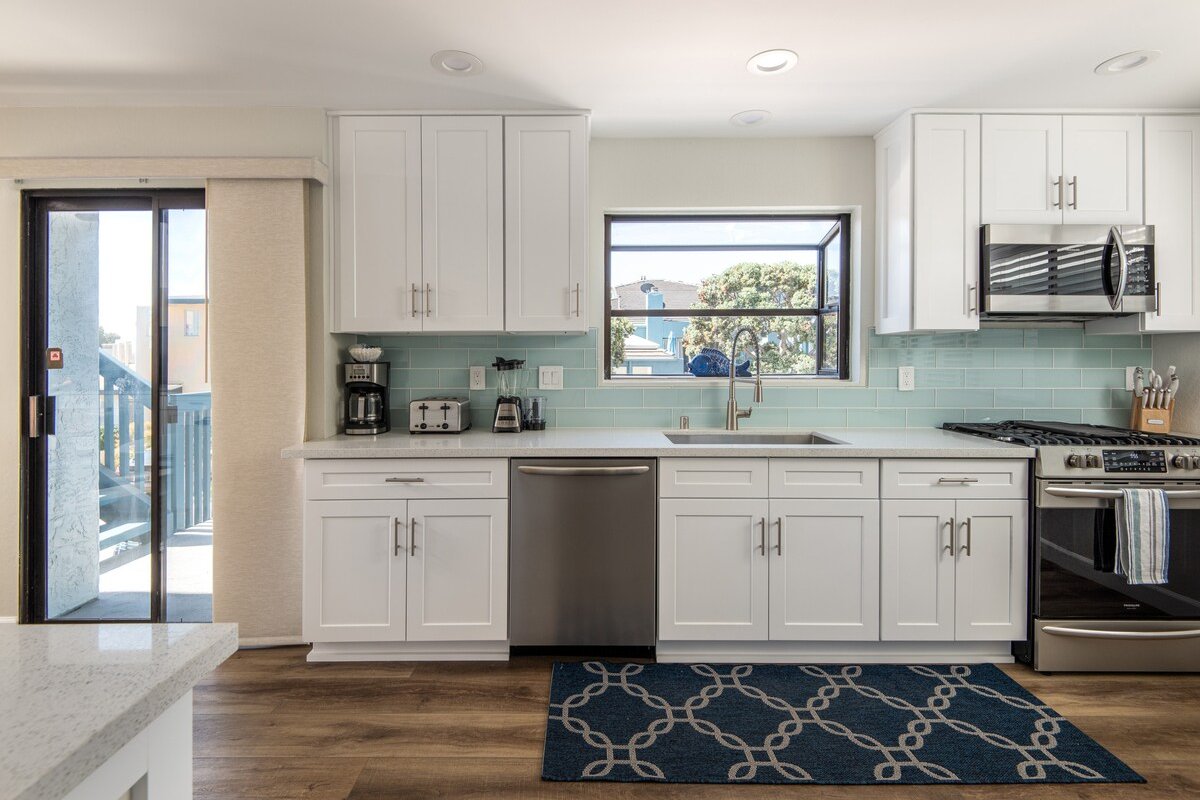 Bayside getaway Just finished remodel gallery image 3