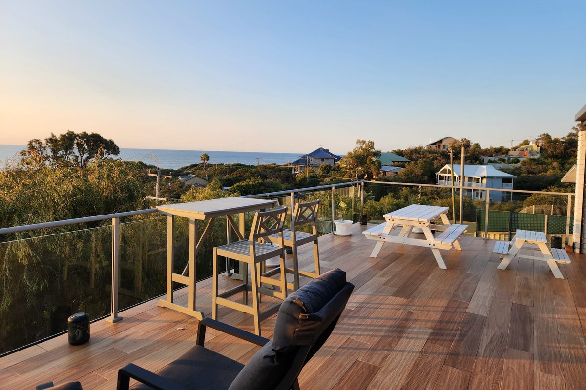 Oceanview Manor by Peppy Beach Retreats®