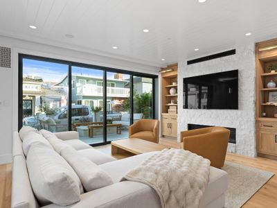 Luxury Family Escape | 3-Story Coastal Home