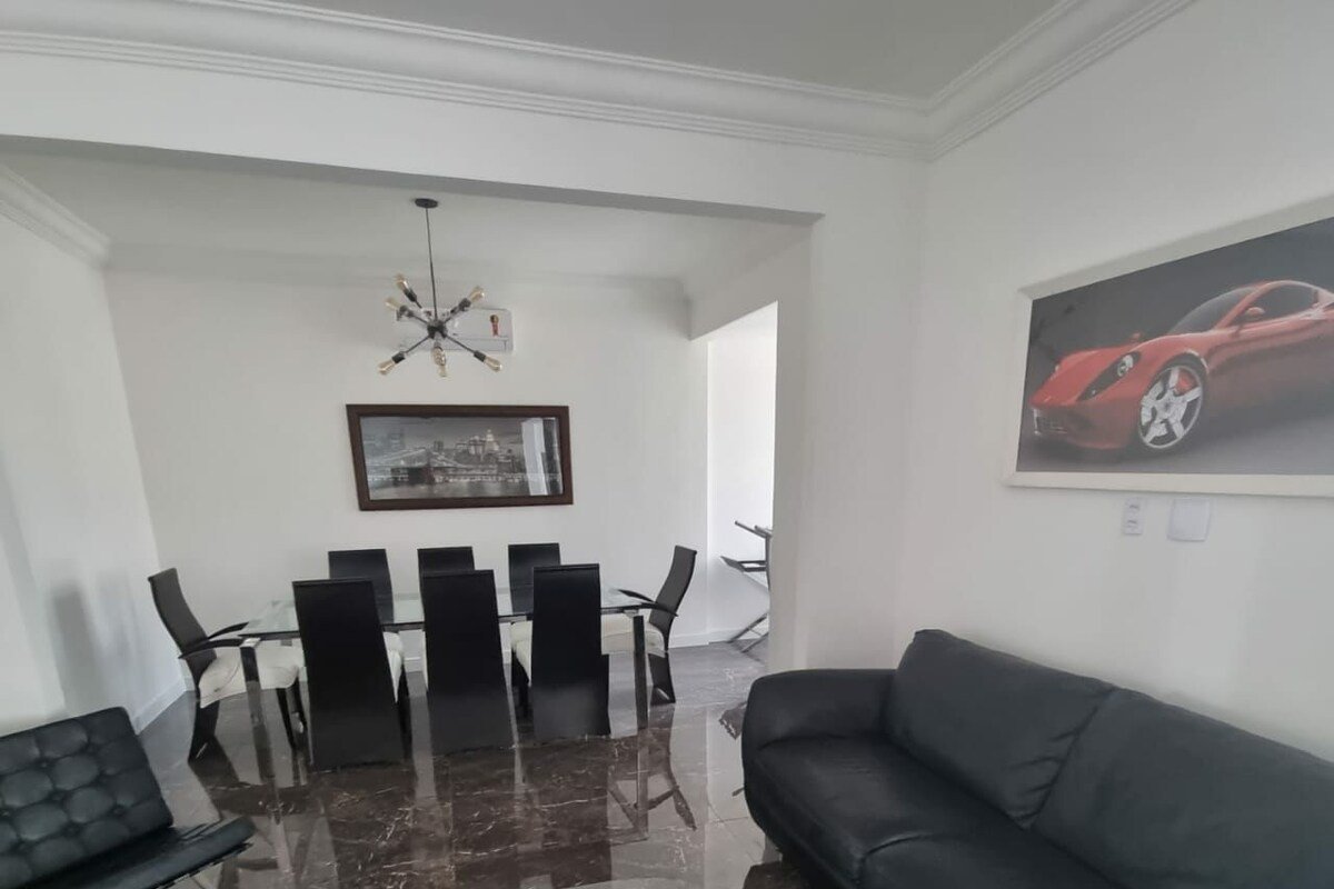 Confortavel e luxuoso apartamento de 4 quartos. gallery image 2