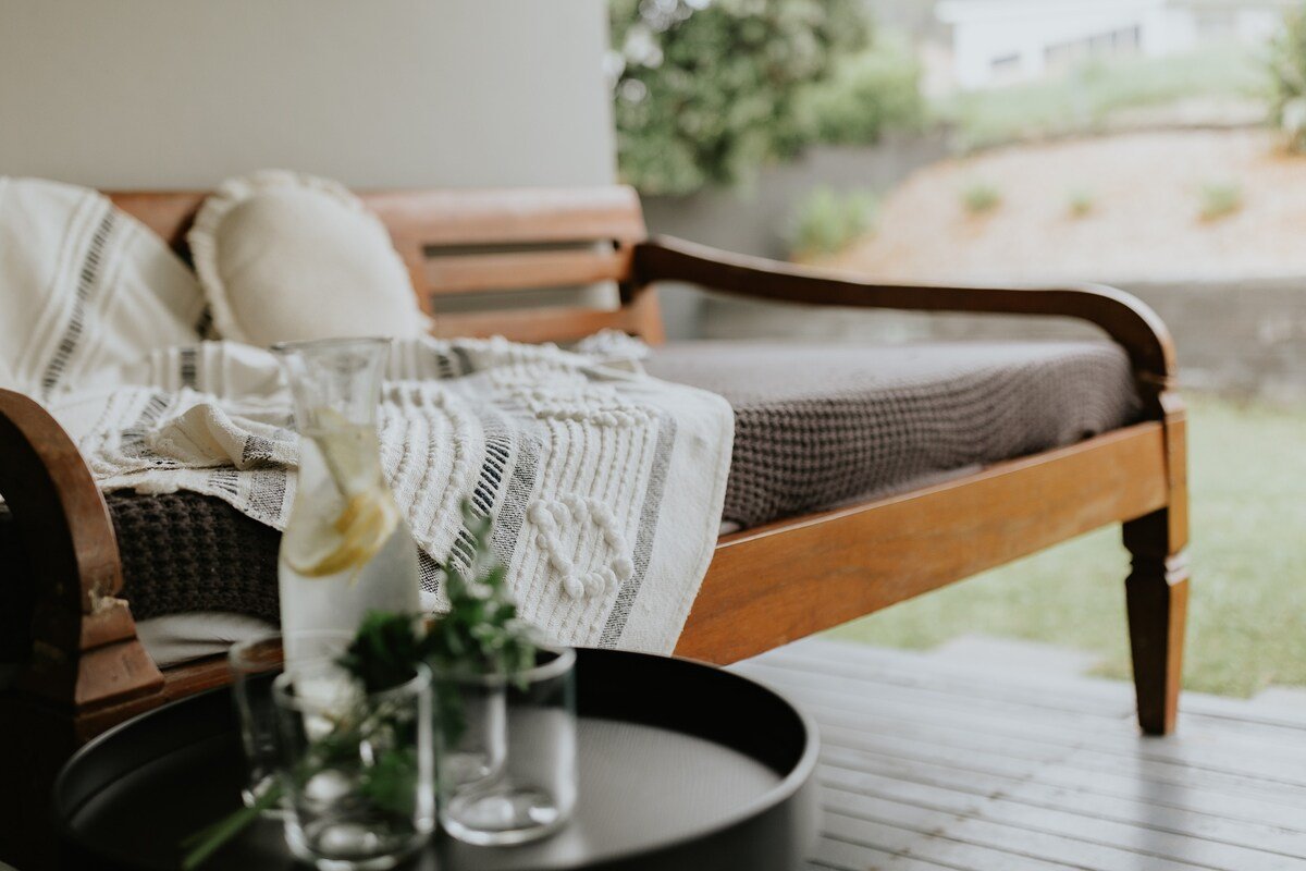 3 By The Sea gallery image 4