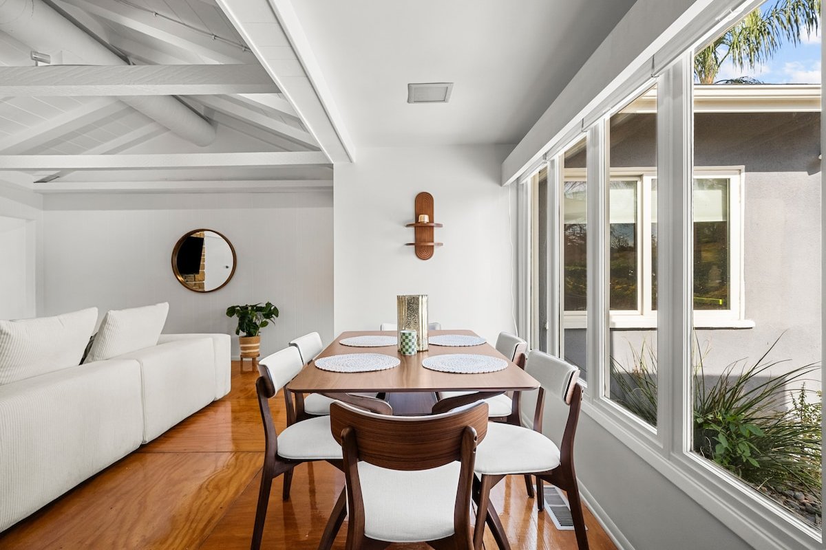 Palm Springs Vibes in LA Retreat with Pool&Jacuzzi gallery image 2