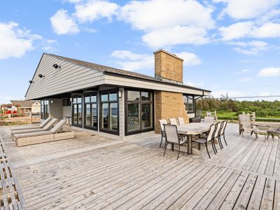 Ptit Paradis – Waterfront Oasis