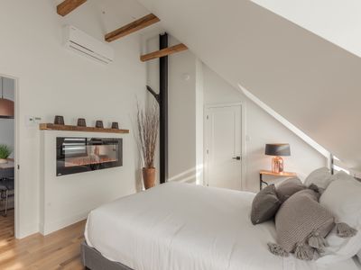 PENTHOUSE- OLD QUEBEC Lofts Ste-Anne (6 people)