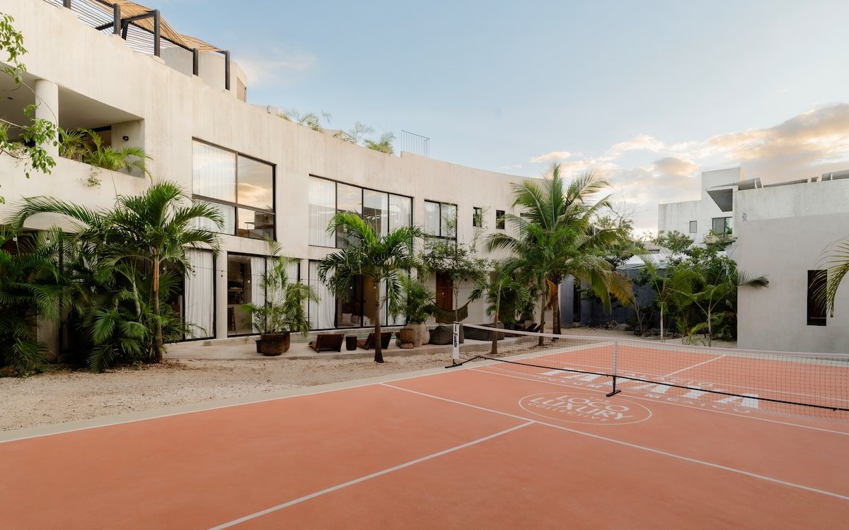 7BR Jungle Villa • Pools • Pickleball • Near Beach gallery image 5