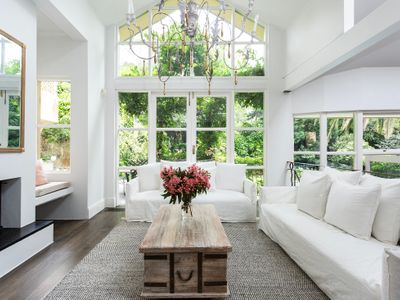 Villa Attunga ~ Luxury Home, Stunning Pool &Garden