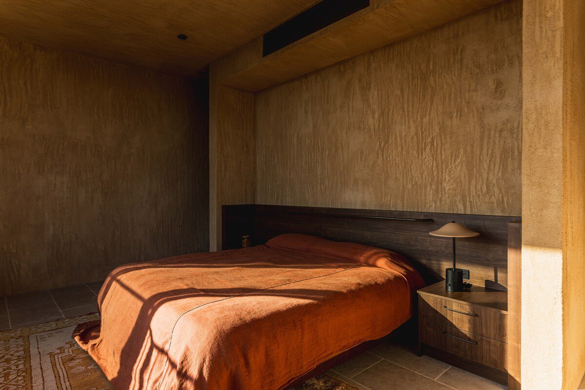 Designer Coastal Villa | Pool, Sauna & Gym | Noosa gallery image 4