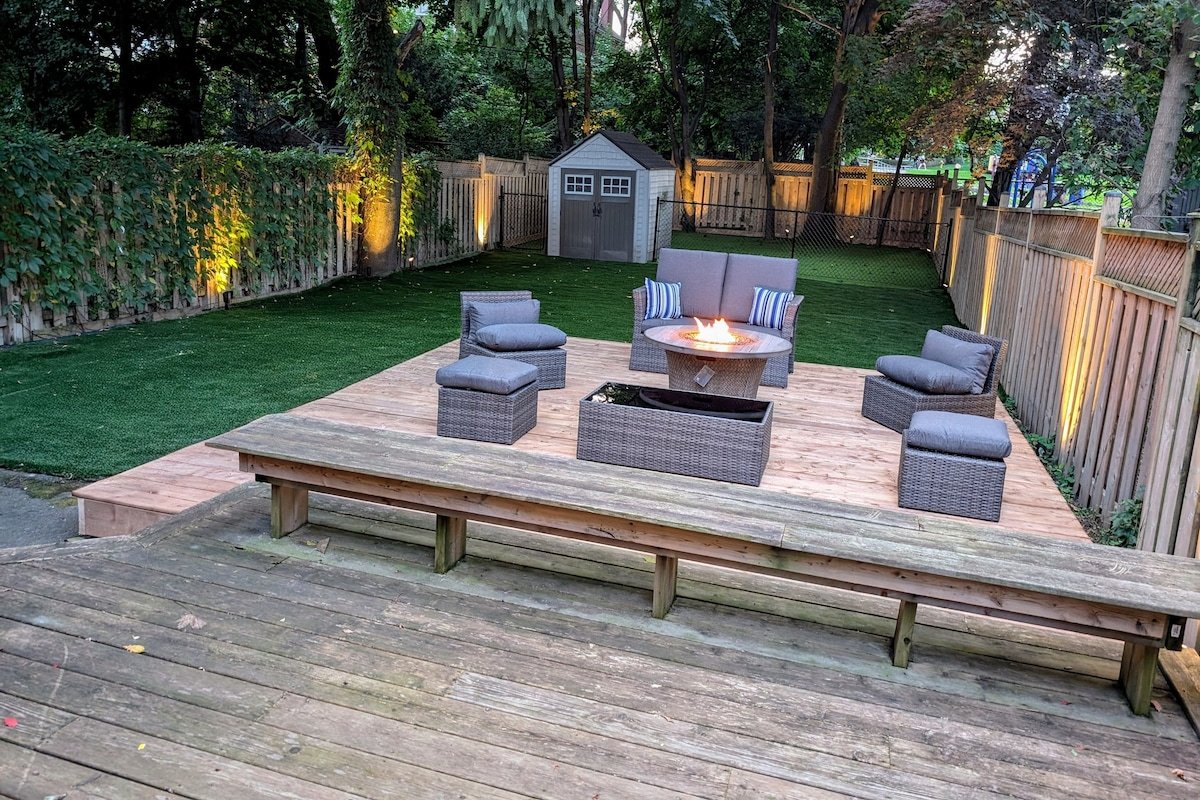 Bohemian midtown retreat gallery image 2