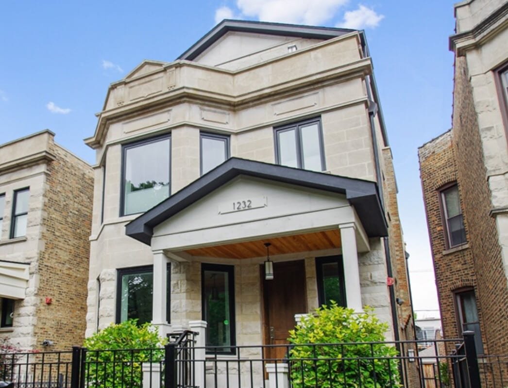 PRISTINE PREMIER LUXURY 3-STORY GREYSTONE HOME! gallery image 4