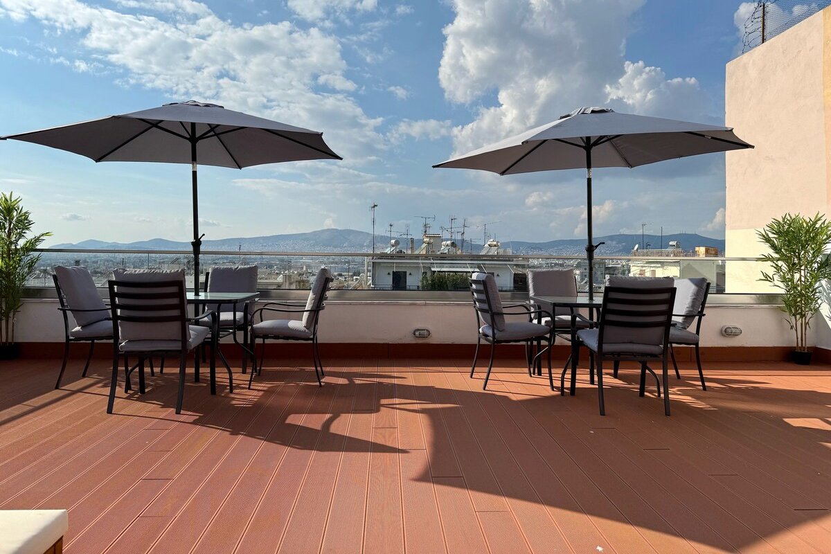 TH0 High-Standing Building Near Acropolis Rooftop gallery image 5