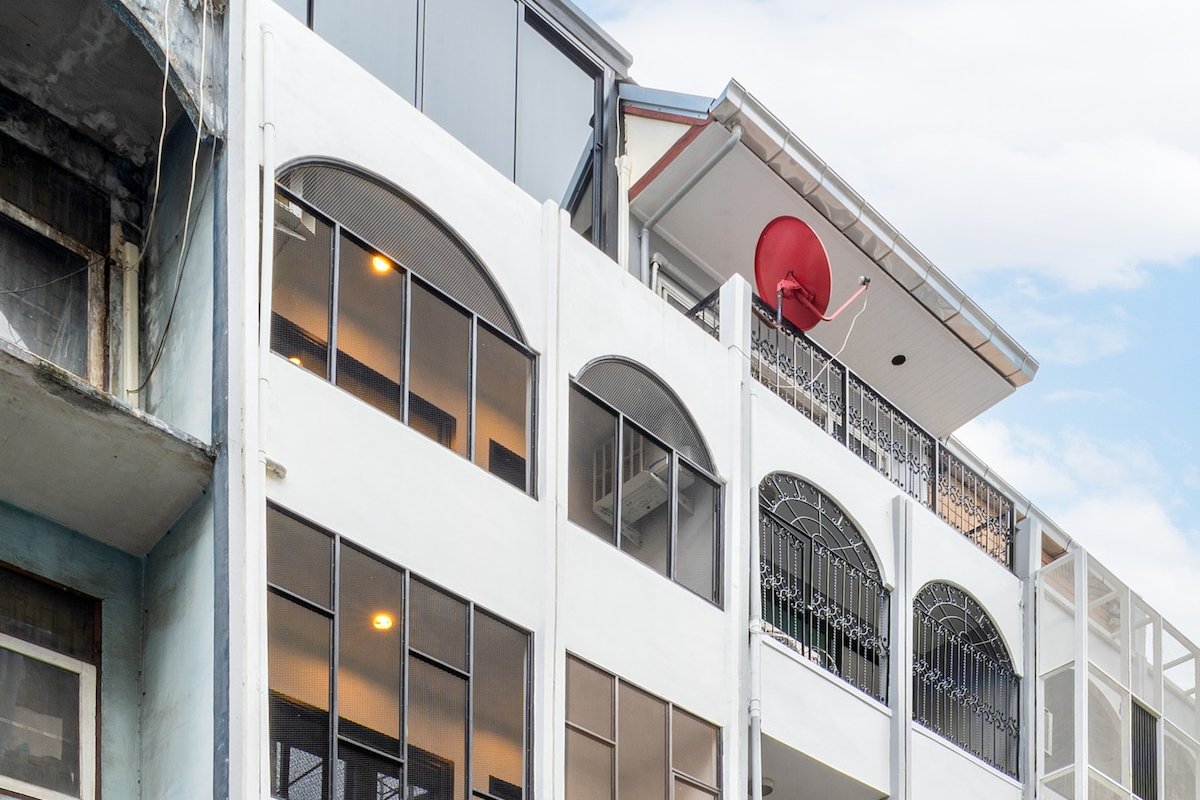 Townhouse in Pratunam Bangkok 100m from 7/11 gallery image 3