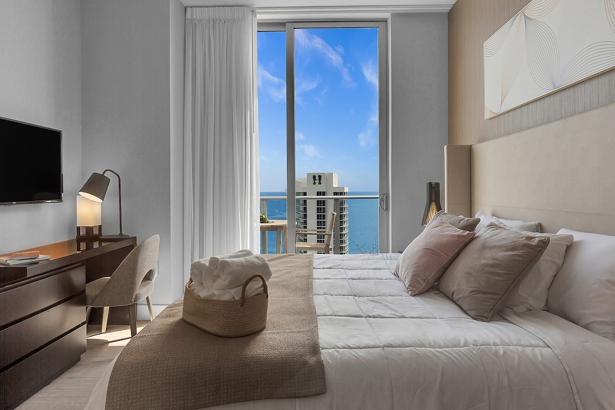 5 ★ PH BREATHTAKING Ocean View Brand New 2BR/BTH gallery image 5