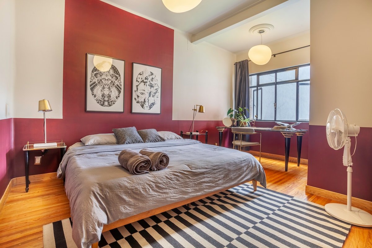 Historic Villa Condesa King Beds + Service +Garden gallery image 3