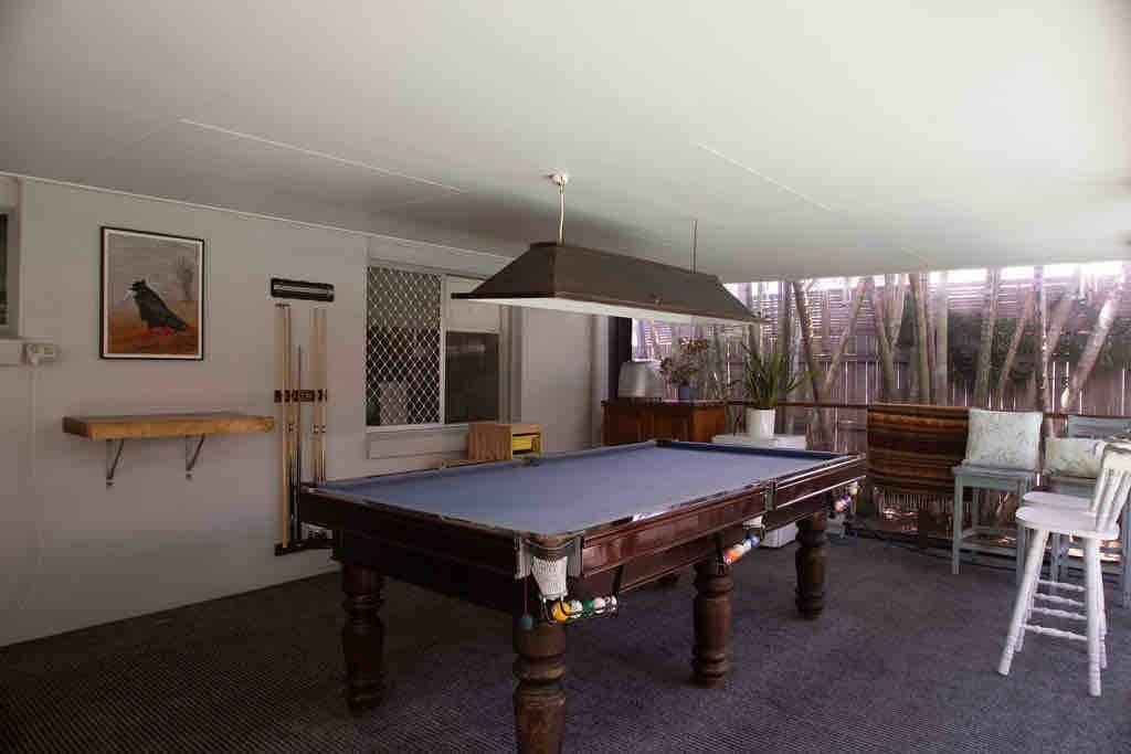 Dog & Family Friendly, Beach, Pool & Billiards gallery image 5