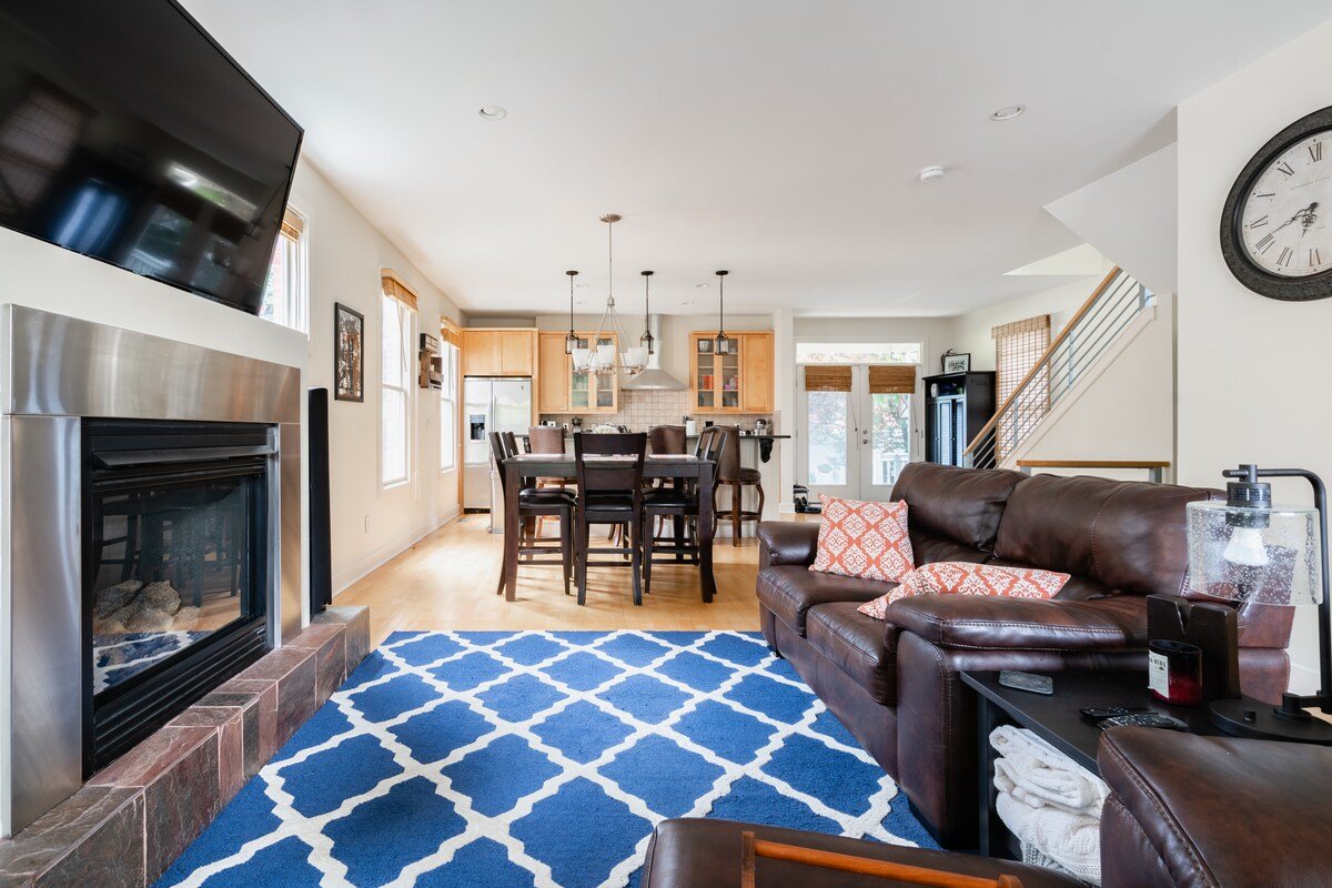 Short North/Central Italian Village Home gallery image 5