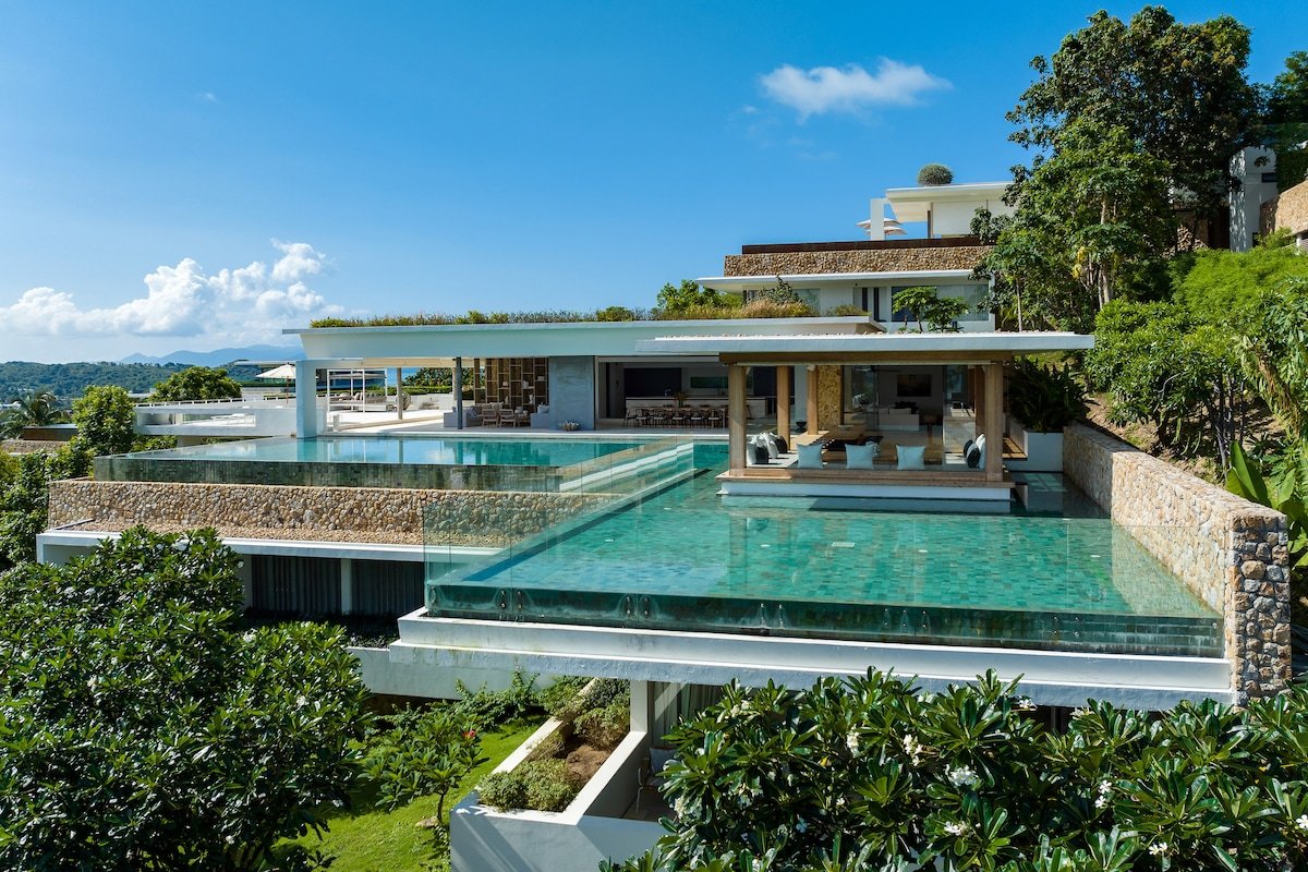 Samujana Twenty-Four