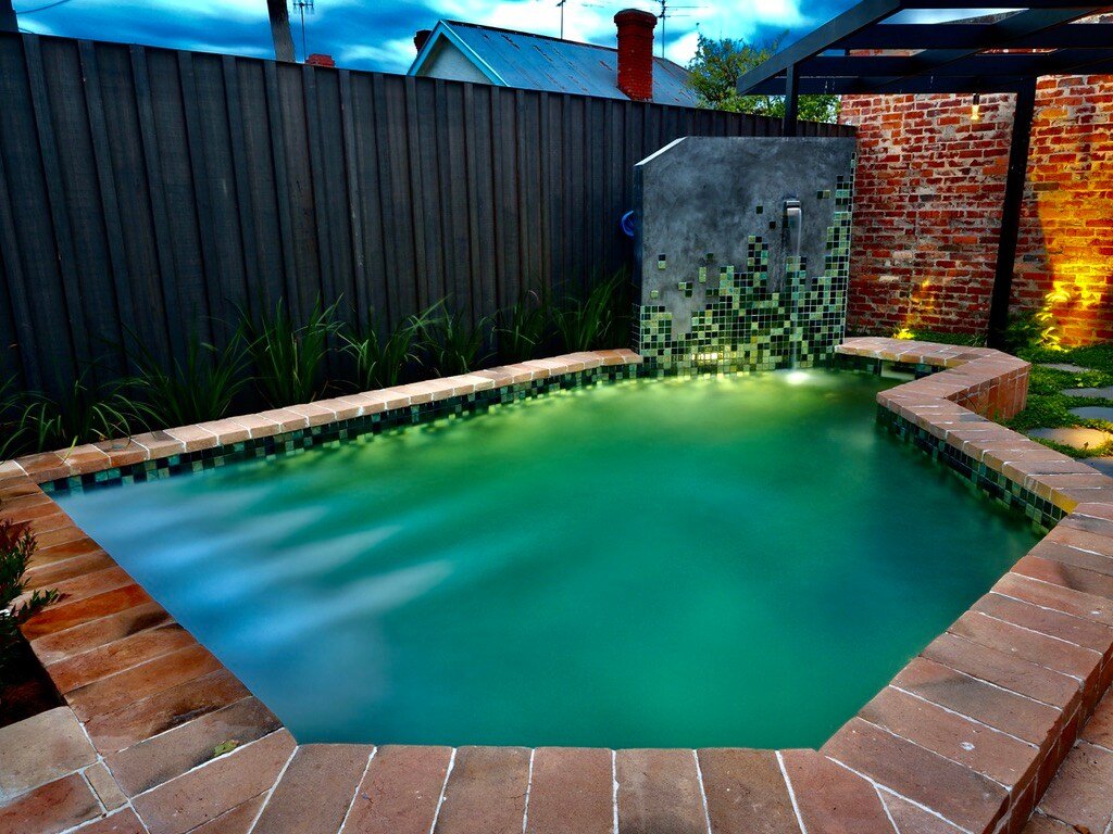 House with a Pool, outdoor dining near City &Beach gallery image 5