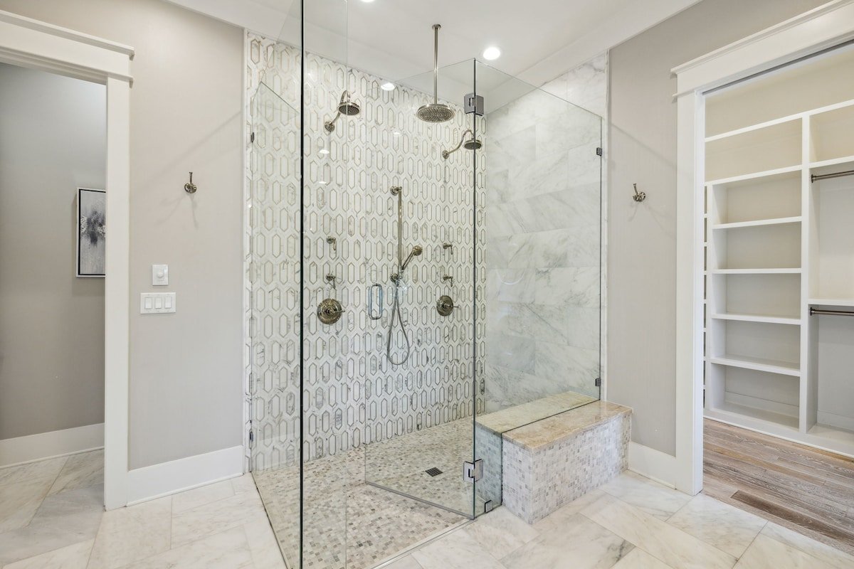 1 HOUSE OFF BEACH! Pool, LSV, Bikes, & Sleeps 20! gallery image 5