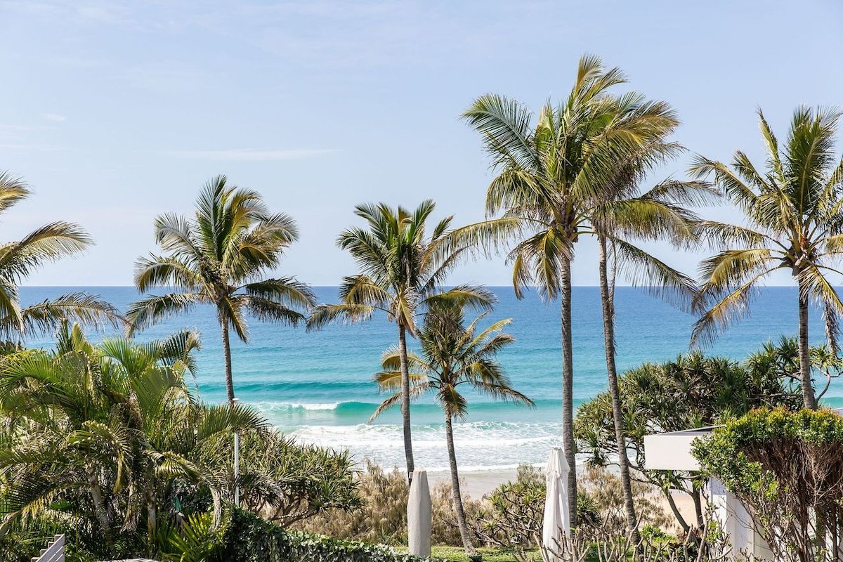 Sunshine Haven – Pool – Beachfront – Ocean Views gallery image 2