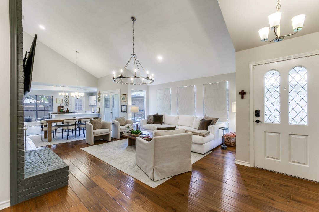 Gorgeous North Dallas/Richardson/Plano Oasis!3b/3b gallery image 4