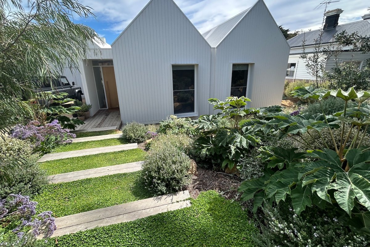 Portsea Pavilion House gallery image 3