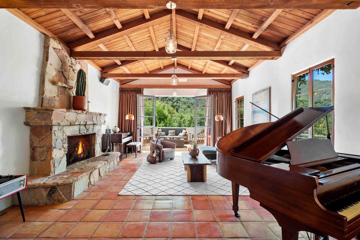 Villa Amore nature retreat & detached yoga studio