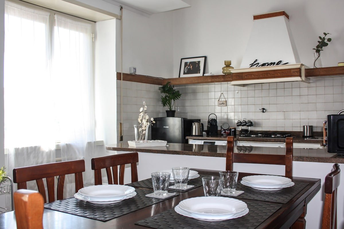 Casa fino a 6 ospiti: Colosseo a 15′ di tram gallery image 5