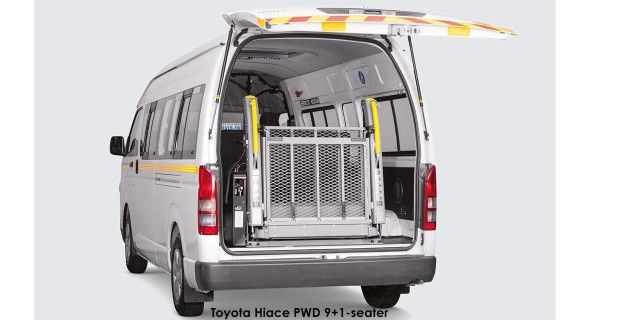 TOYOTA QUANTUM 2.8 VX 9 SEAT - 3 