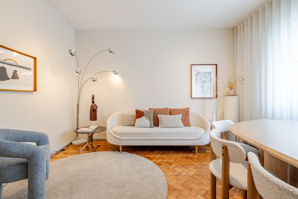 UNIQUE DUPLEX PENTHOUSE & FREE PARKING gallery image 4