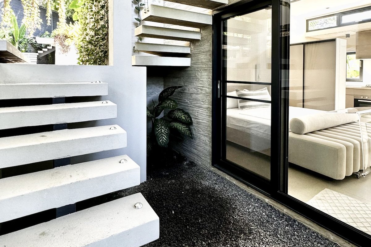 KUNUK-Luxury4Master/Suite Villa gallery image 5