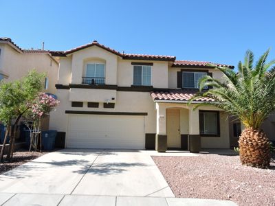 Comfortable, Spacious Home 15 min to The Strip