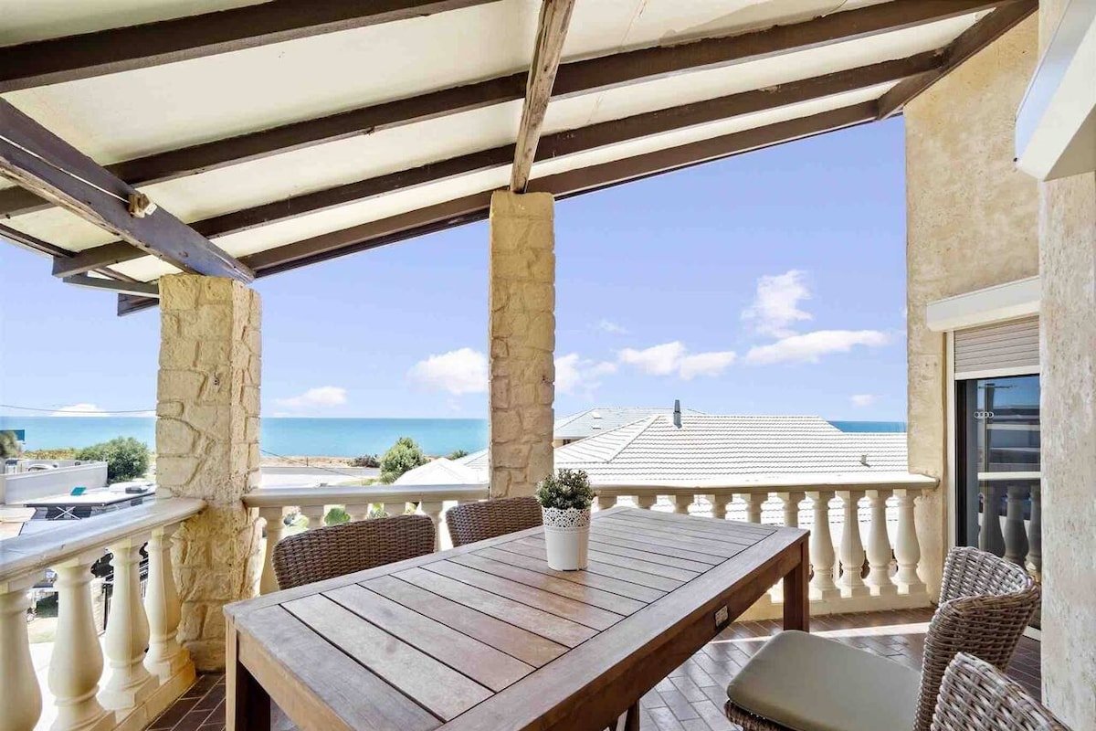 Waterviews Gameroom Pet-friendly MultiFamliy gallery image 2