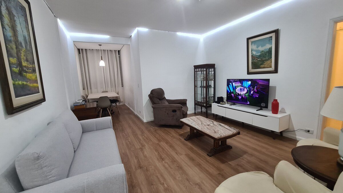 Apartamento em Prédio em Frente a Praia do Leblon gallery image 5