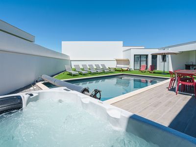 Villa Tropical with jacuzzi and private pool