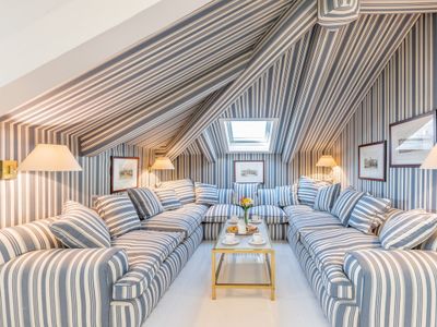 La casa di Hubert De Givenchy with Rooftop Terrace