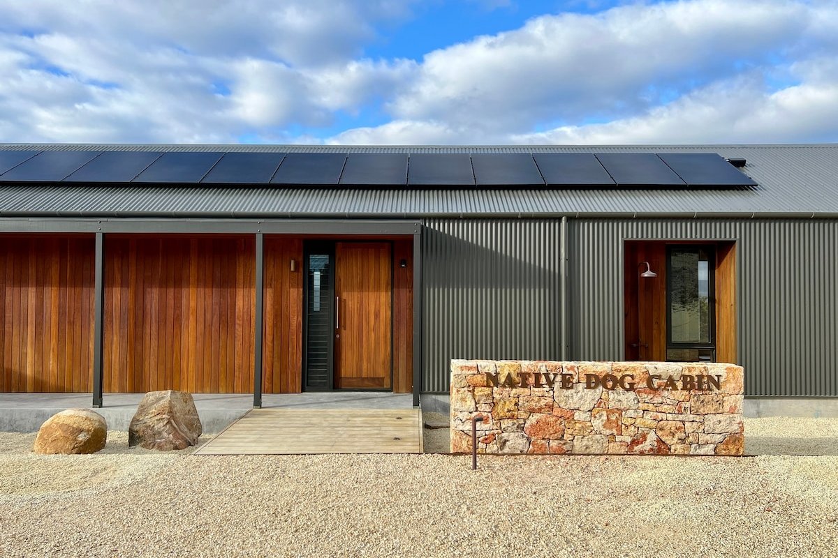 Native Dog Cabin gallery image 4