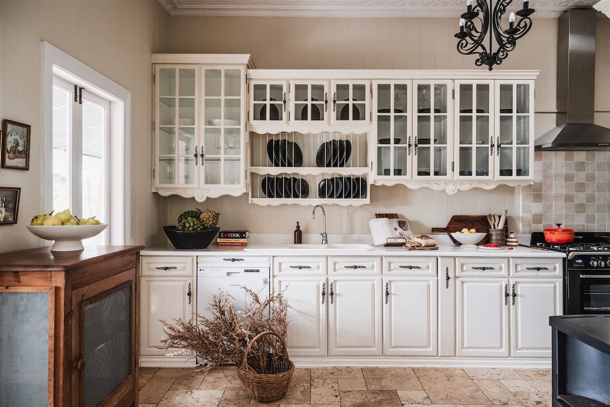 Eastnor House – Relax in Luxury gallery image 5