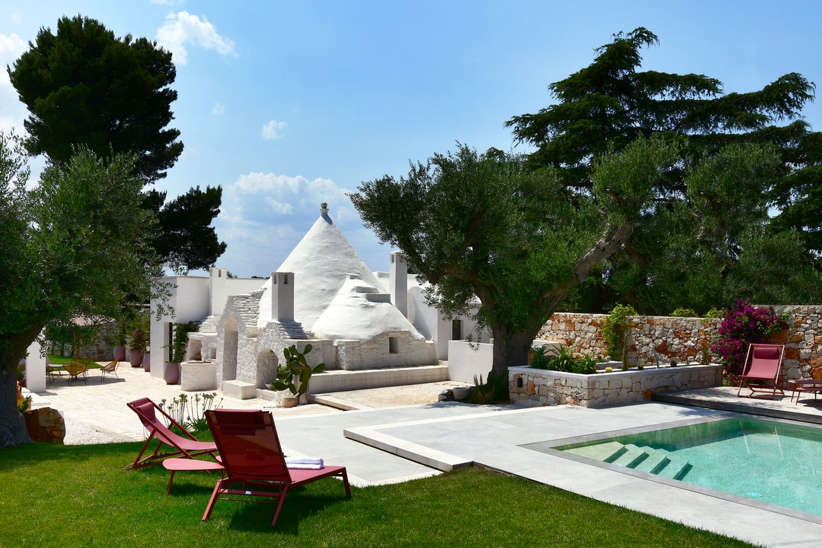 IL TRULLO BIANCO – Country House & SPA