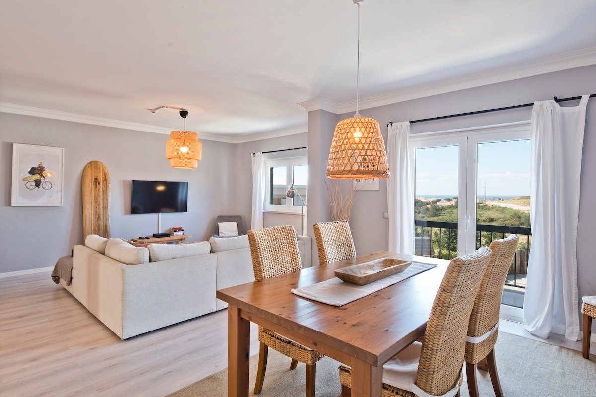 Spacious Villa/ocean view/pool/BBQ/Games/AC gallery image 3